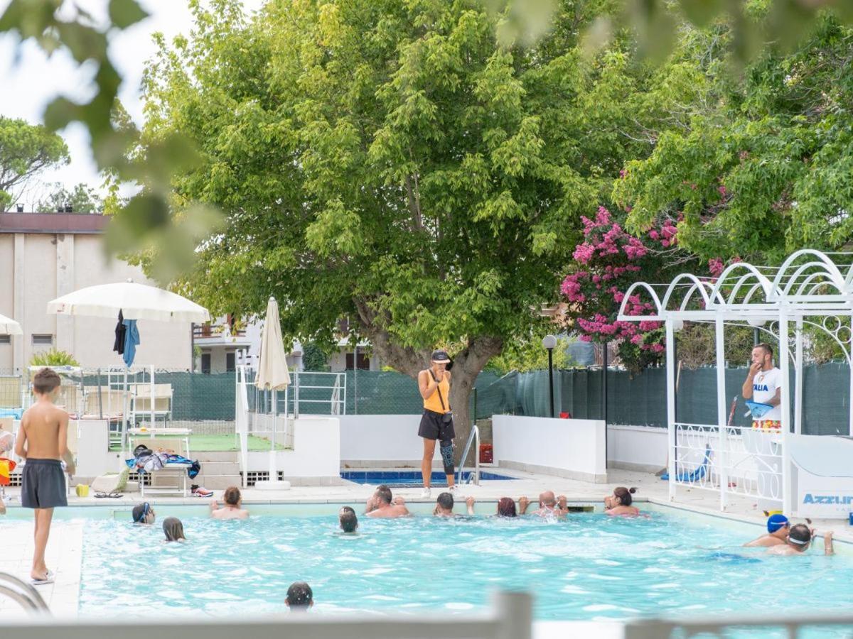 Hotel Marina Beach - Azzurro Club Ravenna Ngoại thất bức ảnh