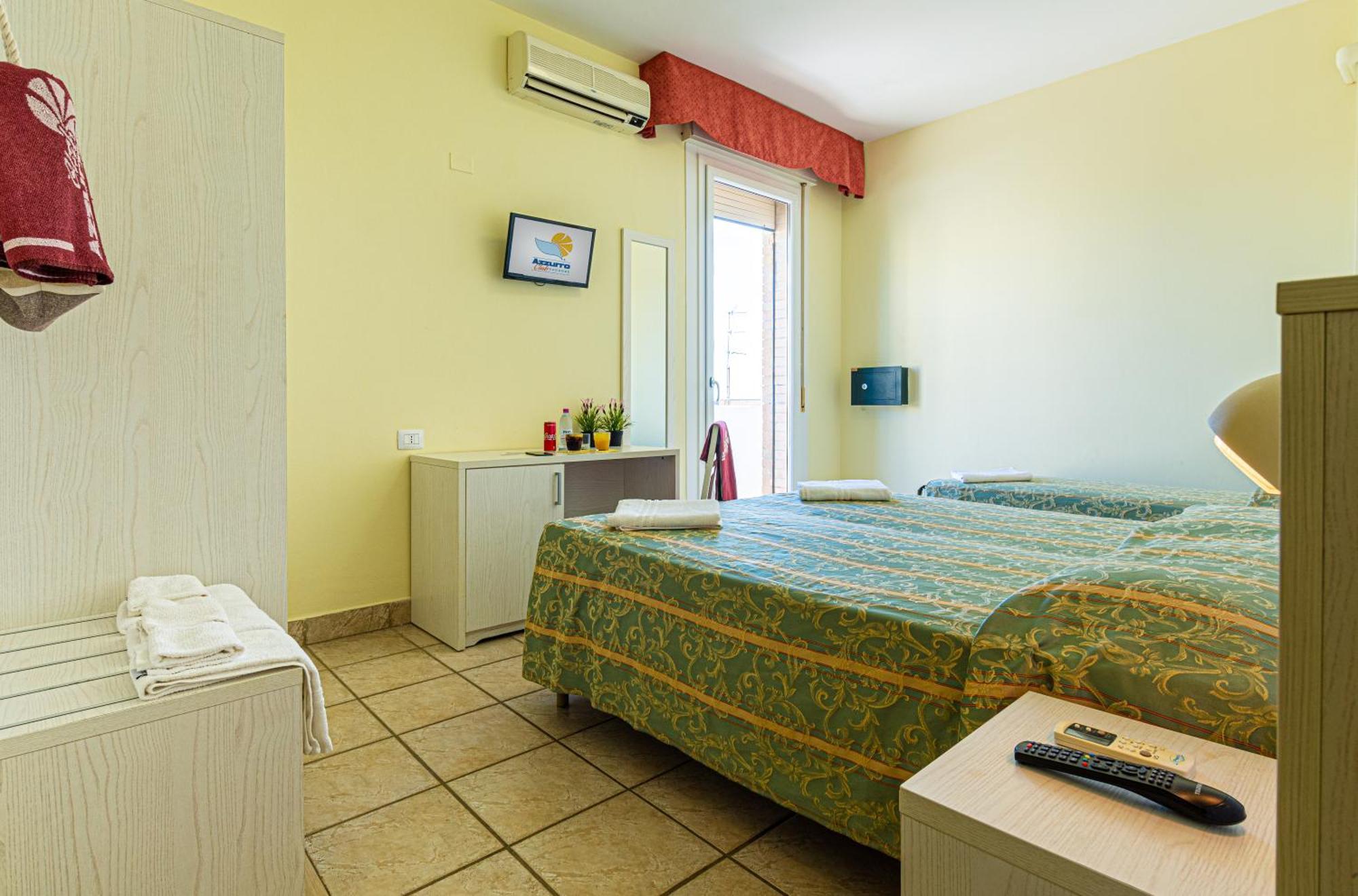 Hotel Marina Beach - Azzurro Club Ravenna Ngoại thất bức ảnh