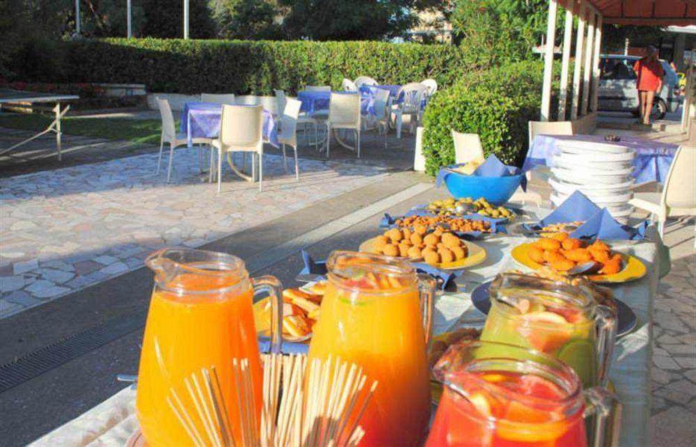 Hotel Marina Beach - Azzurro Club Ravenna Ngoại thất bức ảnh