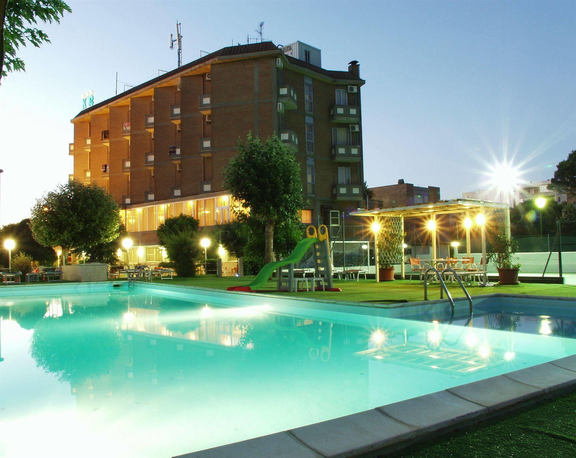Hotel Marina Beach - Azzurro Club Ravenna Ngoại thất bức ảnh