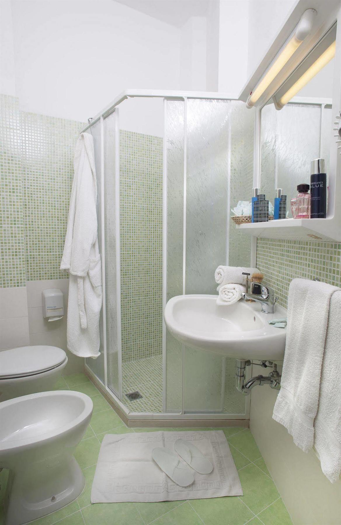 Hotel Marina Beach - Azzurro Club Ravenna Ngoại thất bức ảnh